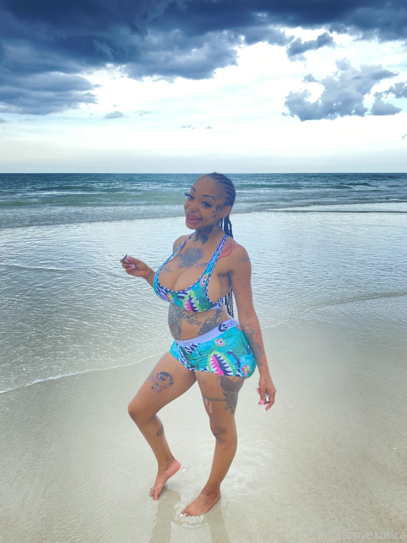 Always nice to relax at the beach part 2 