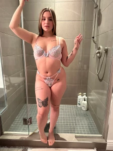 Tu viens me laver le dos