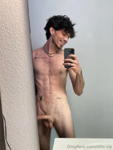 Cum here and worship this cock for me