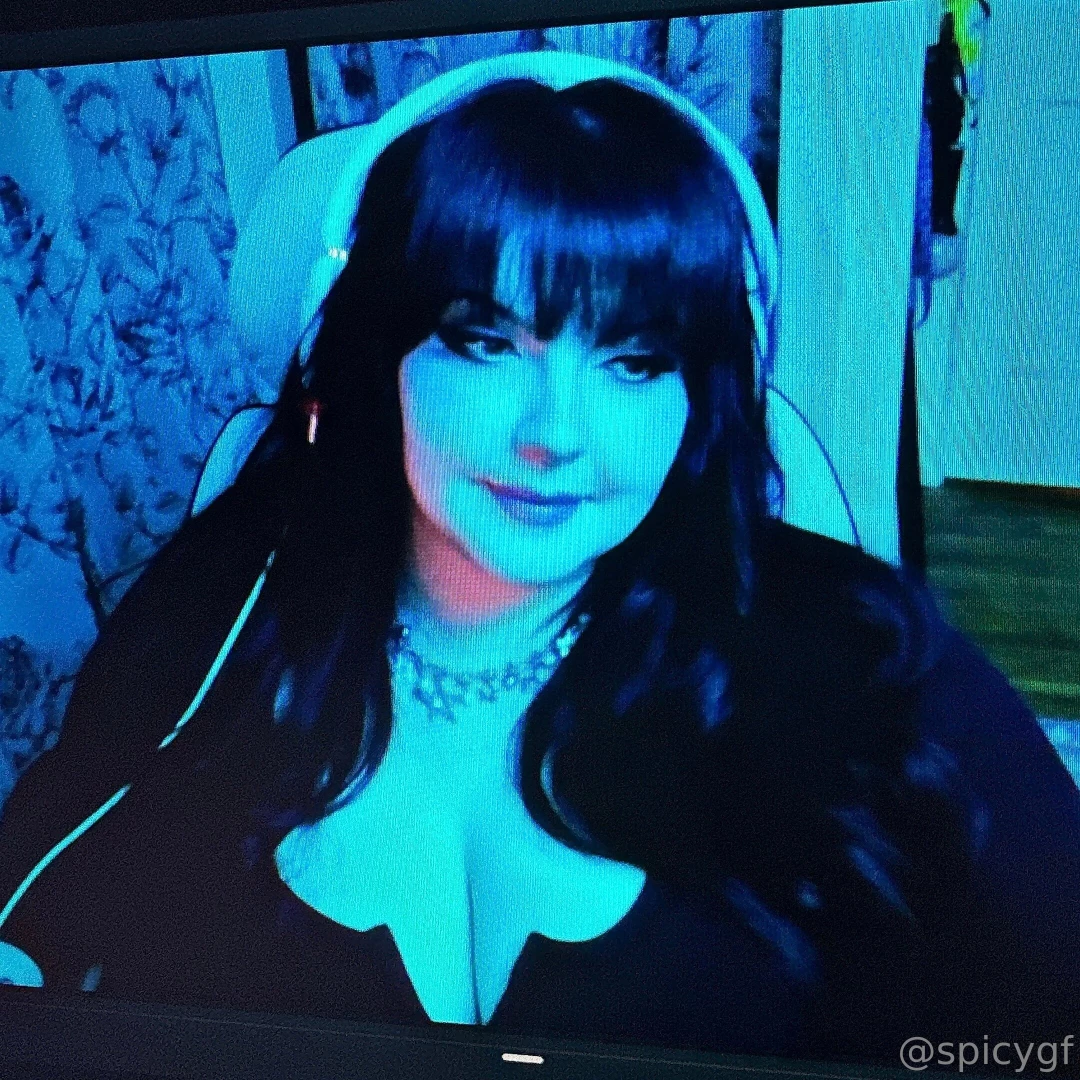 Tysm for coming to my stream we took a look at the new b amp b and cas 