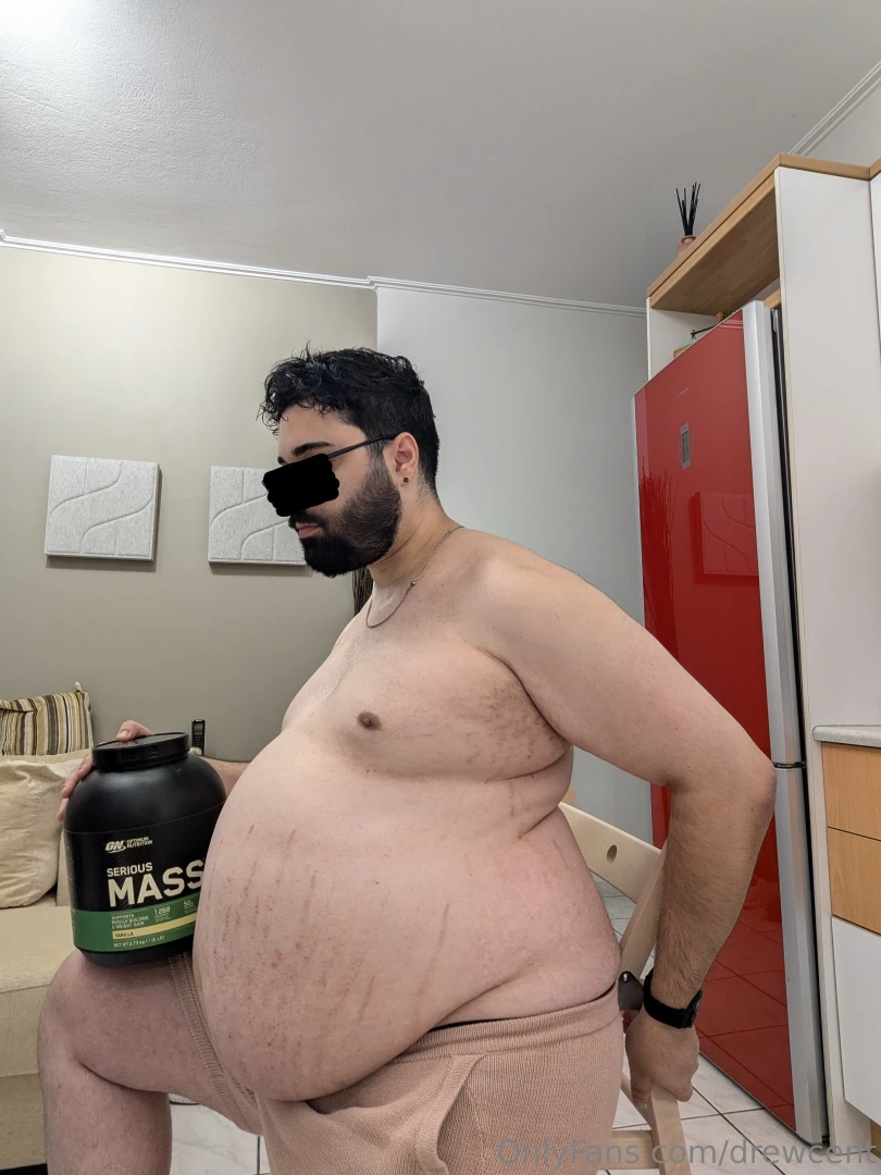 Serious mass poster boy 