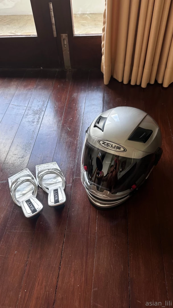 Unwrapping new heels felt almost like unwrapping a little part of me 