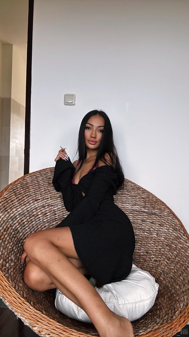 Let s play would you rather tell me in the comments 