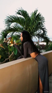 You ve seen parts of me but who do youreallywant to see today part 1