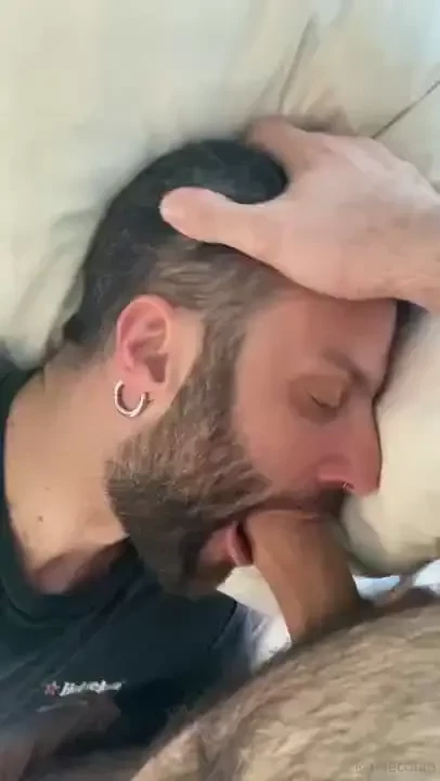 As requested from one of you here s a video of me sucking my bf 
