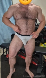 18mins of showing my shape in different briefs and before unloading