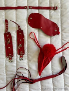 Hello slave your goddess wants to buy these exquisite toys help me buy part 3