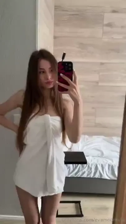 Like to sing and dance in the shower 