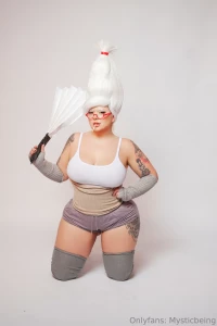 Incoming new cosplay seiko ayase from dandadan part 19