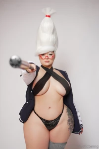 Incoming new cosplay seiko ayase from dandadan part 13