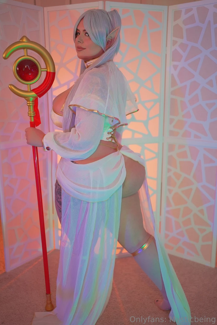 Cosplaying as frieren but making it sexy part 3 