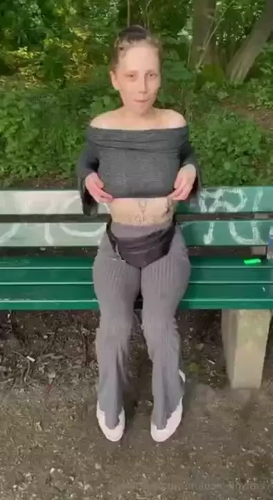 Well here s me being all cute and naughty out in the nature 