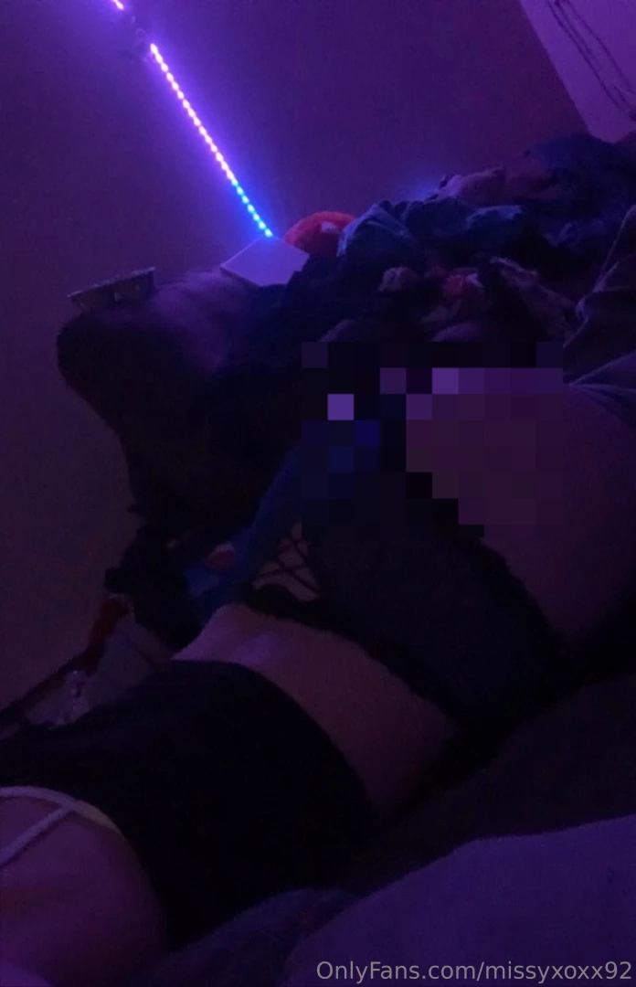 Message me for the full photo unblurred for free part 1 