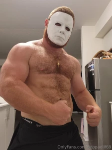 Feeling kinky tn going live tn at 9 30pm come join