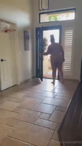 Is it too naughty that i grab my food delivery naked