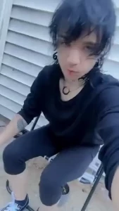 Audio might be a bit loud warning in advance i was outside light out