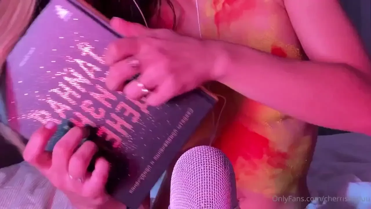 Asmr immerse yourself in an atmosphere of complete relaxation with me 