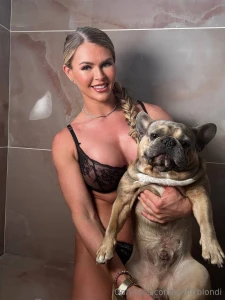 Who s cuter tell me it s me please