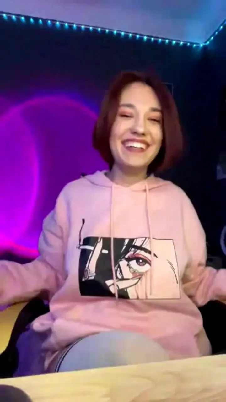 Stream started at 05 19 2025 09 00 pm join me for a fun and chill live 