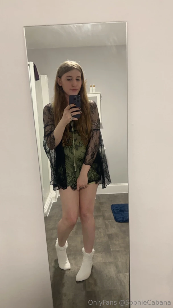 Just got finished recording a new cum video for you guys hope you part 5 