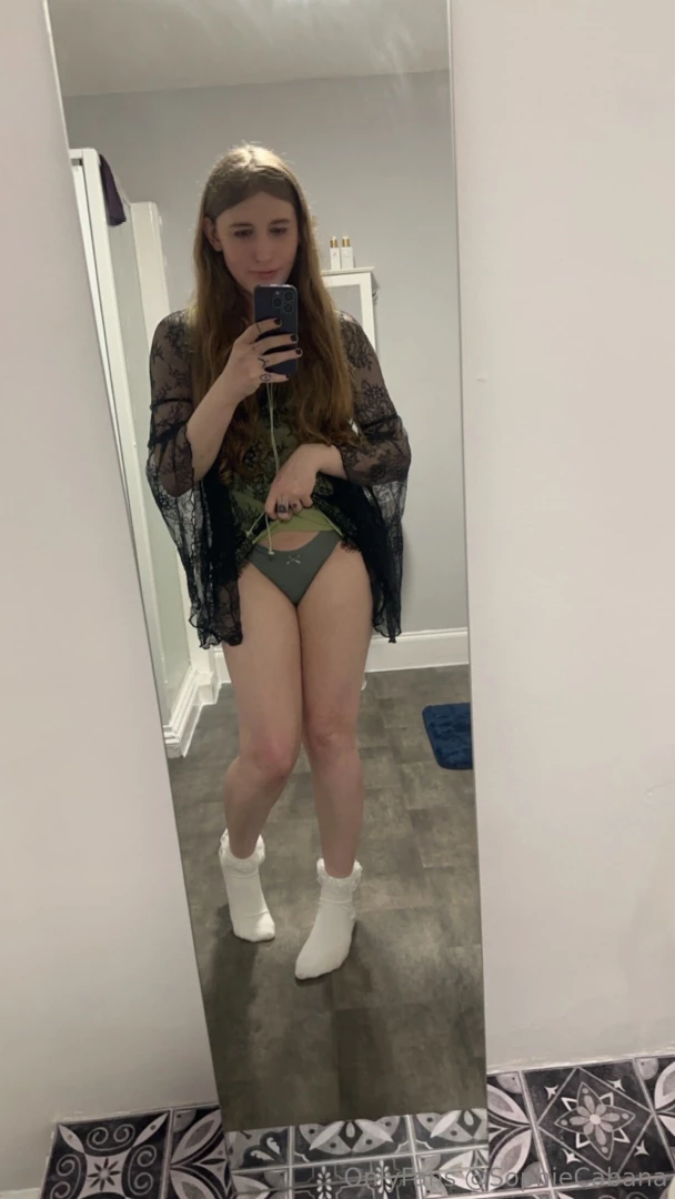 Just got finished recording a new cum video for you guys hope you part 4 