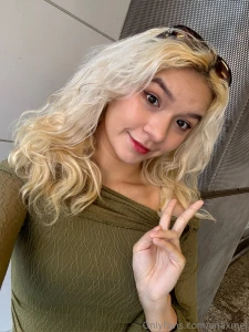 What s your thought on me without these clothes