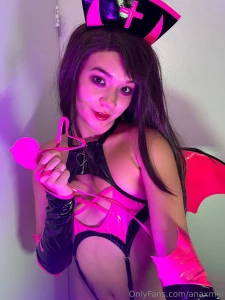 Bad girl alert think you can handle me