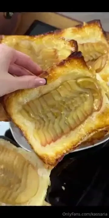Do you like sweets i really like pies although then i have to work it 