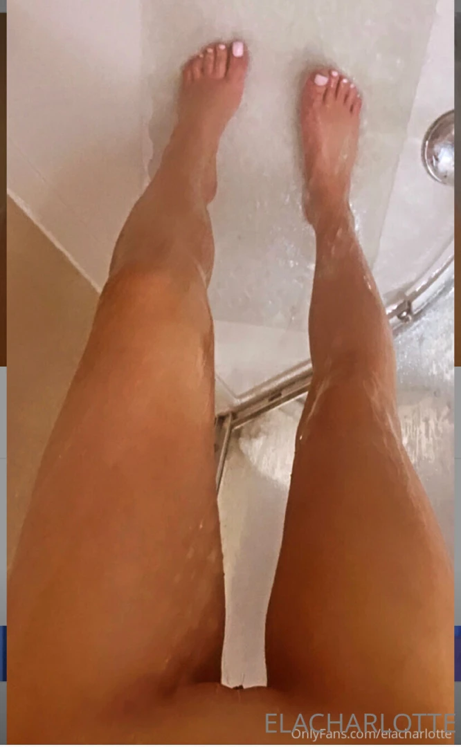 I know your only looking at my toes 