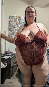 Too hot to handle part 348