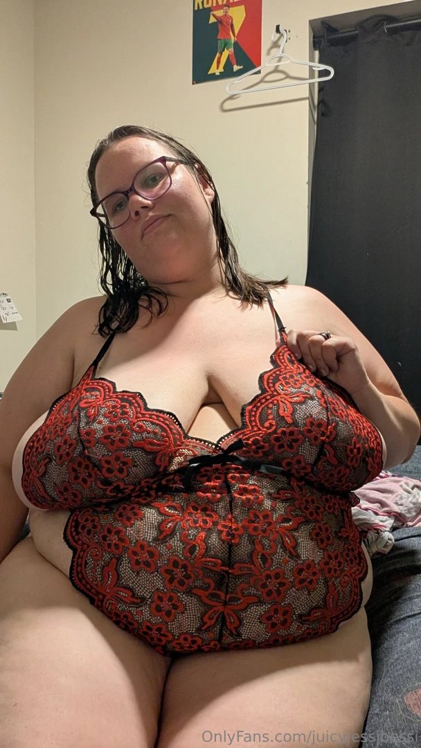Being a tease with my big tits like always 