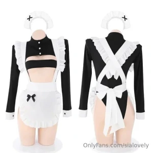 Heyyyyy heyyyyy guys i think you like the cute slutty outfits and the part 1