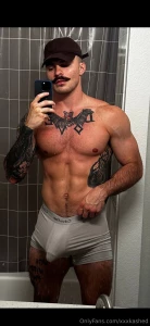 Drop a tip on this post if you would let my cock rip through these
