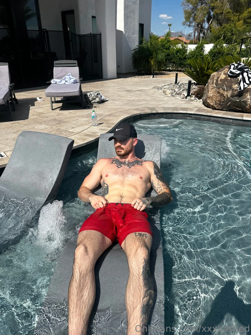 Happy 4th drop a tip on here for a special surprise 