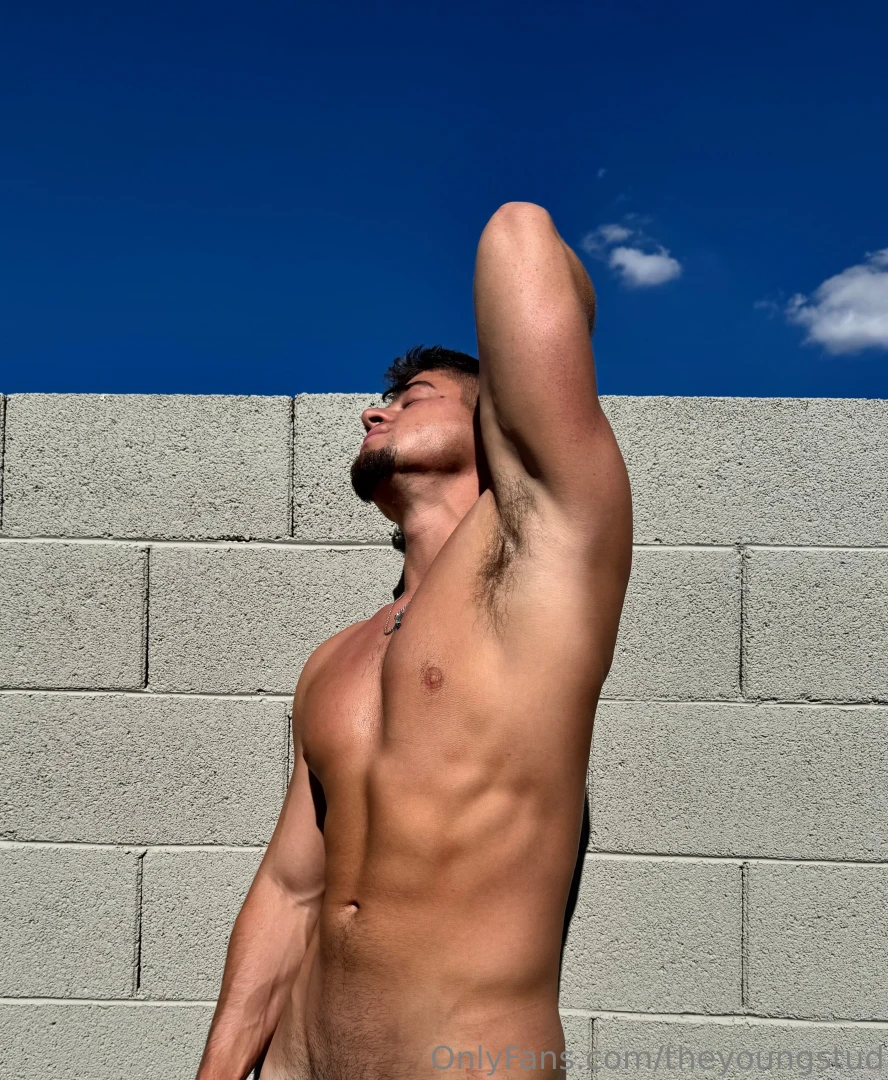 Starting a live soon cum watch me 