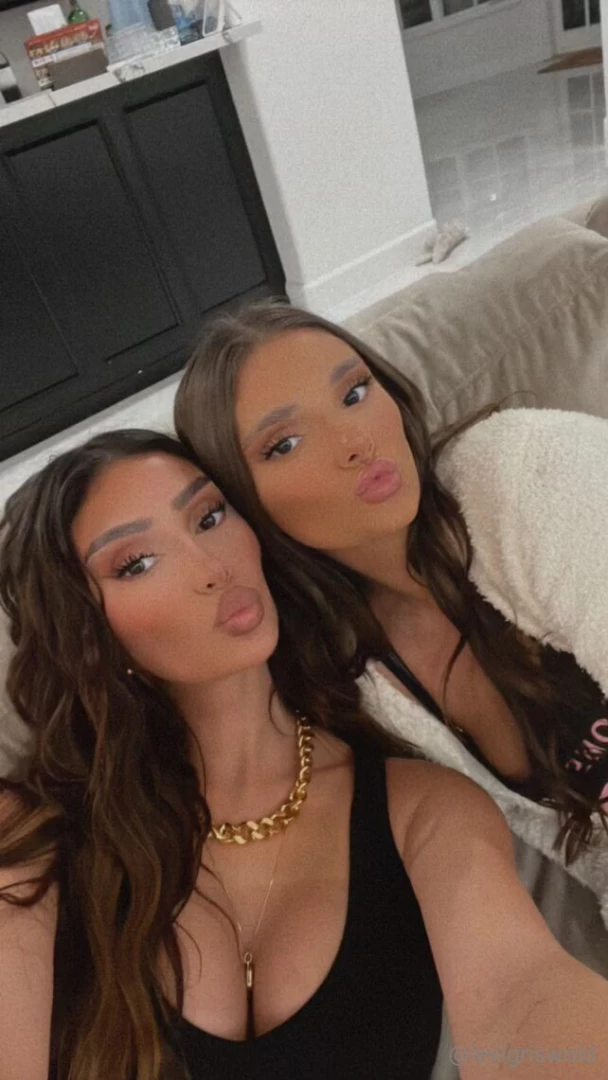 Stop what you re doing francesca farago just dropped some new content 