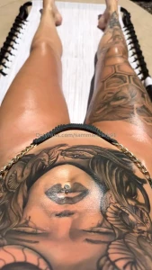 When the swimsuit matches the toes