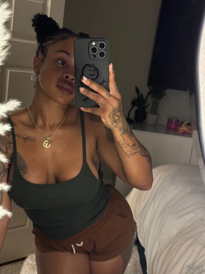 Dm me and tell me all about youurrr memorial day 