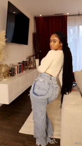 I couldn t decide what to wear today can you help me pick one 1 orrr 2 part 1