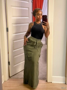 I couldn t decide what to wear today can you help me pick one 1 orrr 2