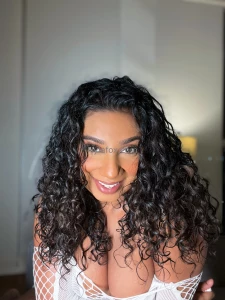 Message me tonight i m in a naughty mood