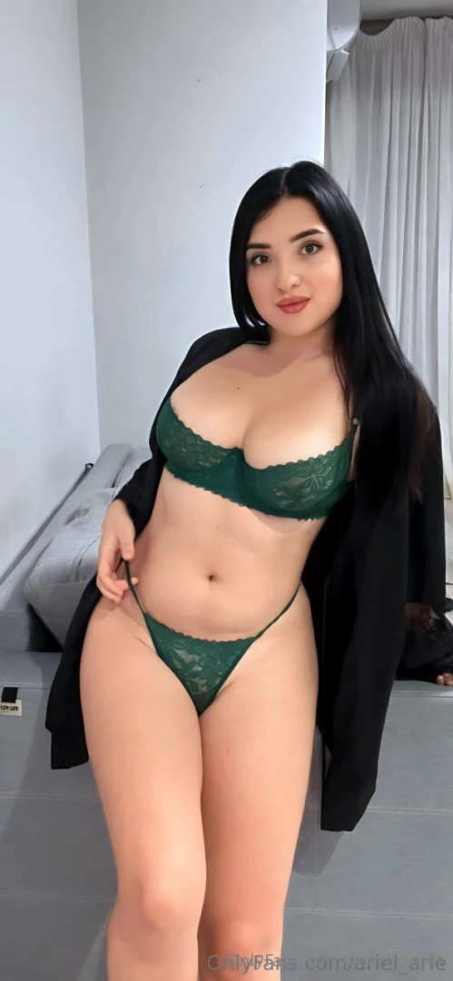 Ariel_arie a cute bbw girl with huge breasts and appetizing ass is part 97 