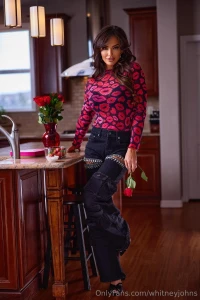 When sofia loves v-day as much as you do part 3