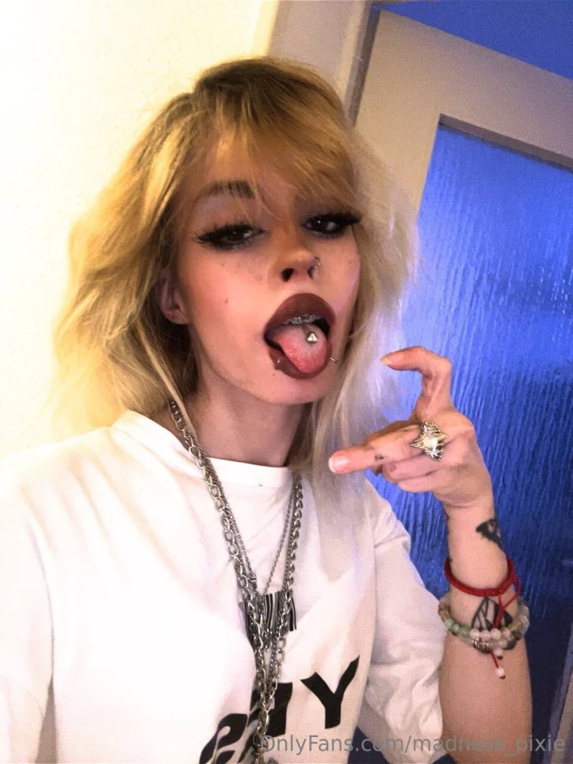 My beauty is not something to be proud of it s just an accident that 