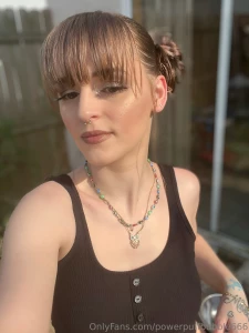 Heartbeats sync bodies collide