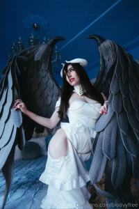 Hellish beauty i ll haunt ur dreams blodvy blodvy blodvy https