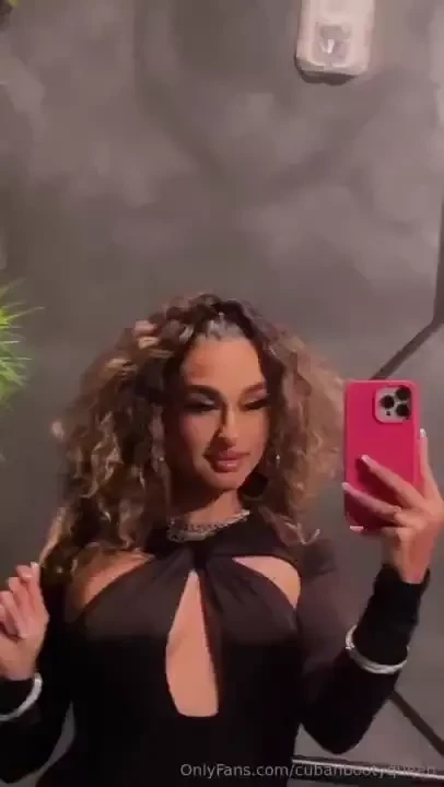 Daddy i m up send me a dick pic baby 