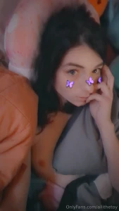 Heyyy happy holidays to all my horny little goblins out there lots of part 1