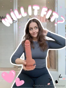 Watch me slowllllyyyy lower myself onto this thick cock taking it a