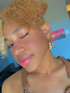 Need a teddy bear to squeeze more pics vids coming from this set later part 6